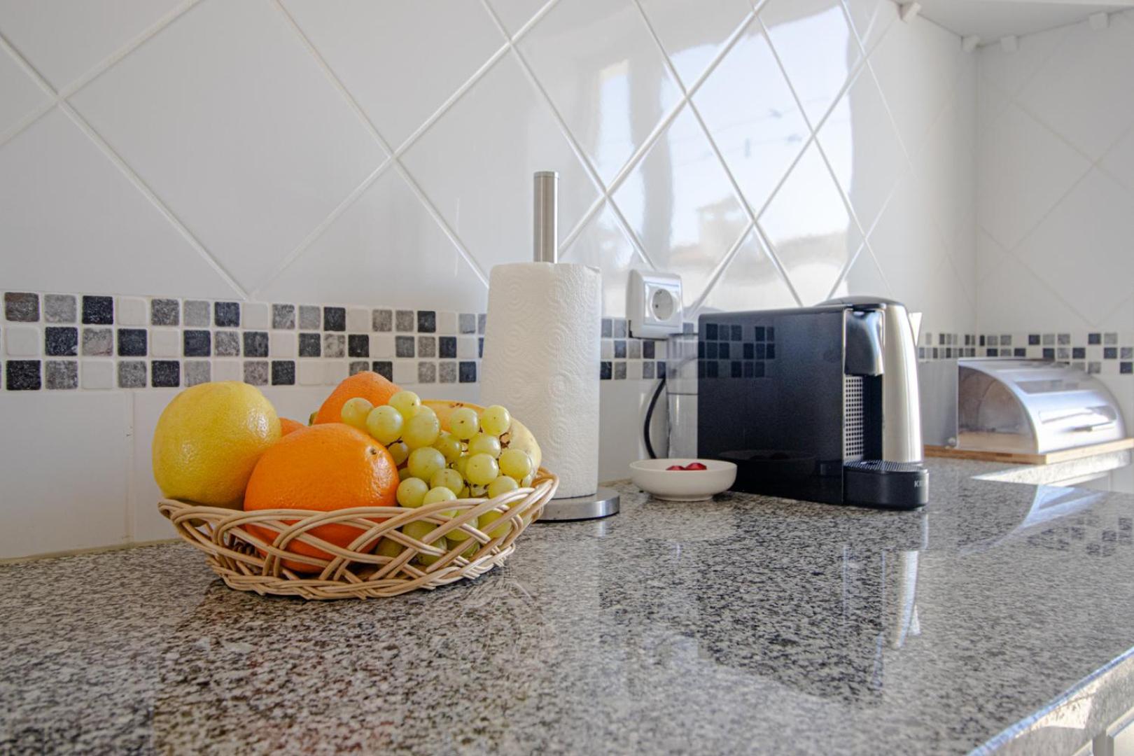 Old Town 2Br 50M Ocean W/ Ac Wi-Fi Parking Terrace Apartment Albufeira Exterior photo